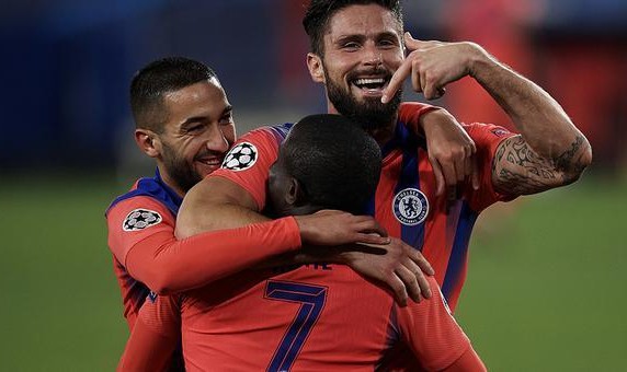  巴黎圣日耳曼续约梅西 年薪细节引发外媒热议  