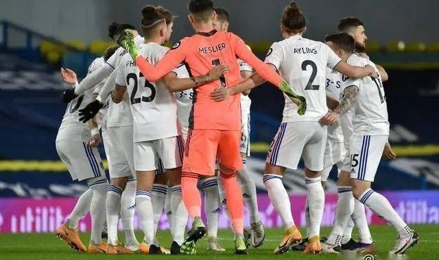  德甲揭幕战上演进球大战创纪录  