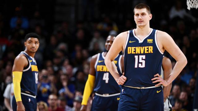  约基奇统治内线掘金大胜森林狼显冠军相