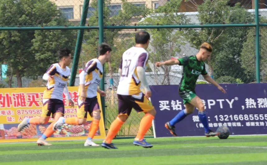  克莱蒙青年军敢打敢拼,虽败犹荣赢得掌声